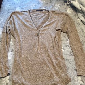3/4 zip up top